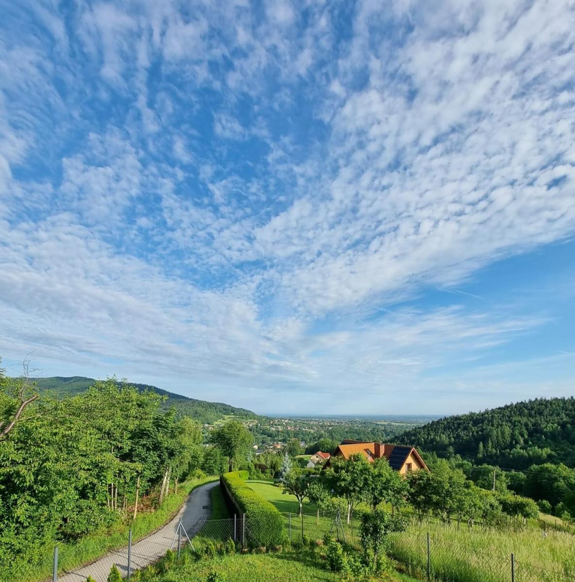 Holiday home Z Pieknym Widokiem Jawornica House Targanice